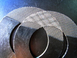 Graphite gasket ranfòse ak may metal